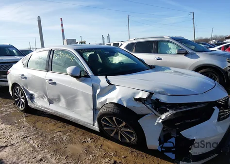 2024 Acura Integra z USA, uszkodzony, nr VIN 19UDE4H23RA014595